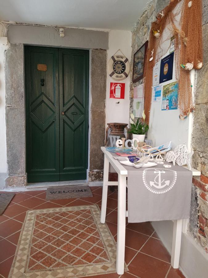 Carugio Del Fezzano Bed & Breakfast Fezzano  Exterior photo